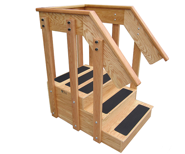 Tru™ Deluxe 3-Step Closed-End Staircase